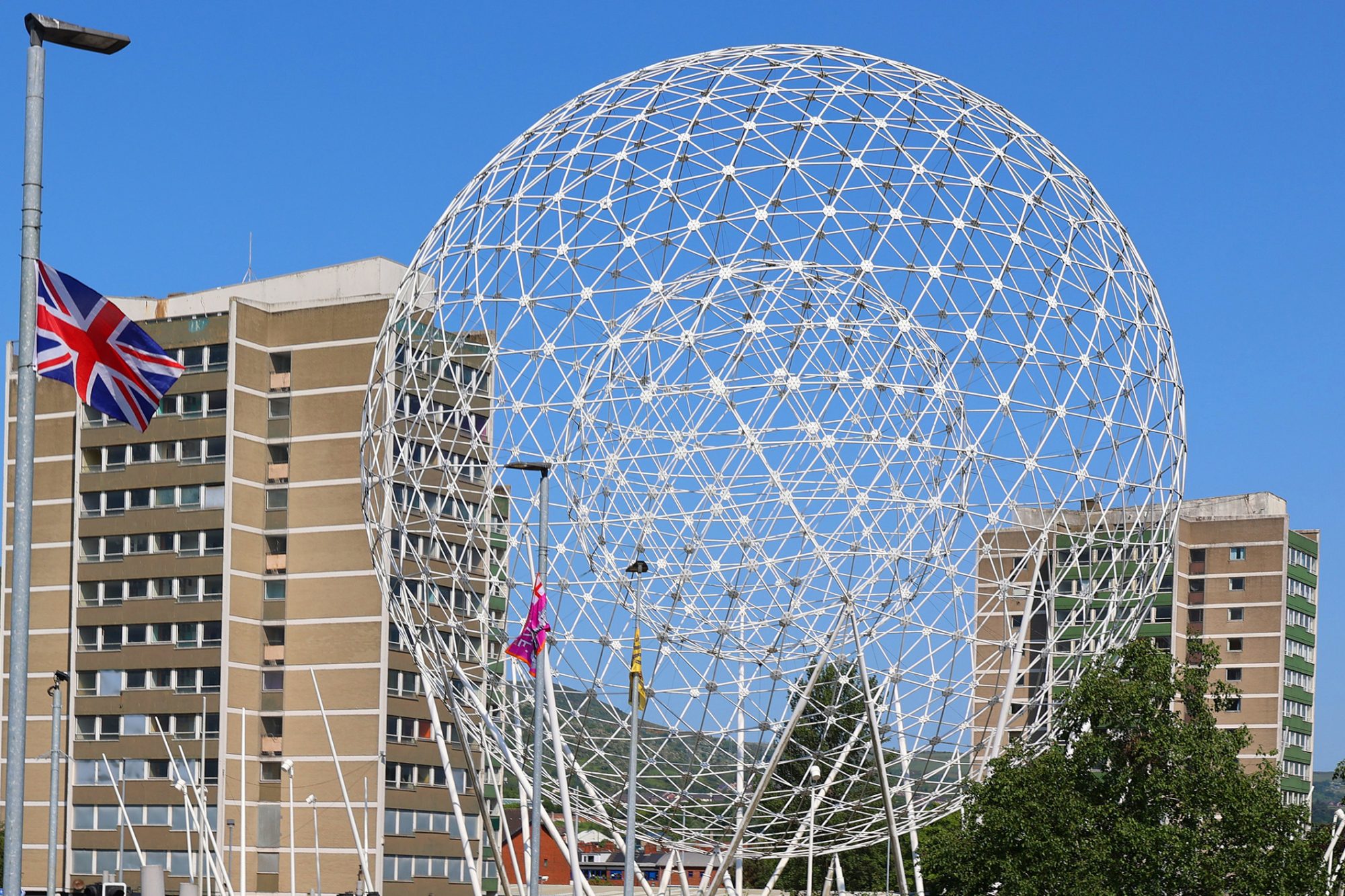 balls on the falls